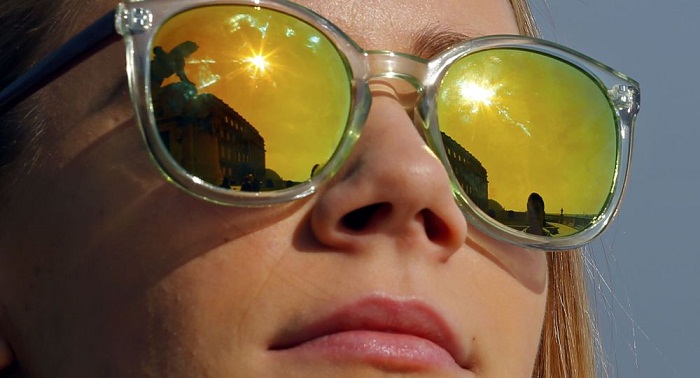 L`Indonésie prête pour une éclipse de soleil avec des touristes du monde entier